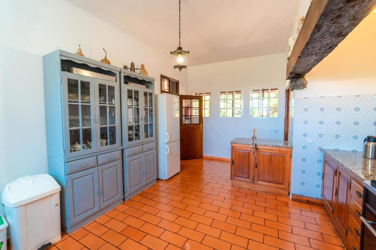 Villa Casa Da Tia Clementina à Santana  Extérieur photo